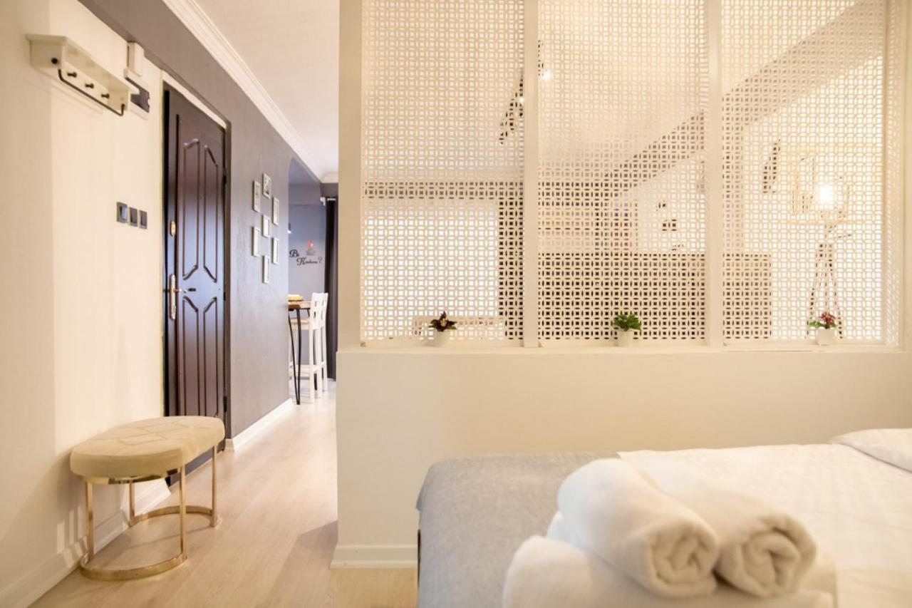 Amazing Flat Near The Coast With A Delightful Shared Terrace Close To Public Transportation In Karsiyaka Izmir Exterior foto